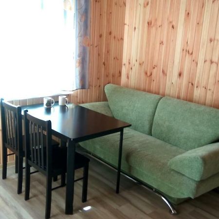 切尔诺莫斯克 Eco House酒店 外观 照片