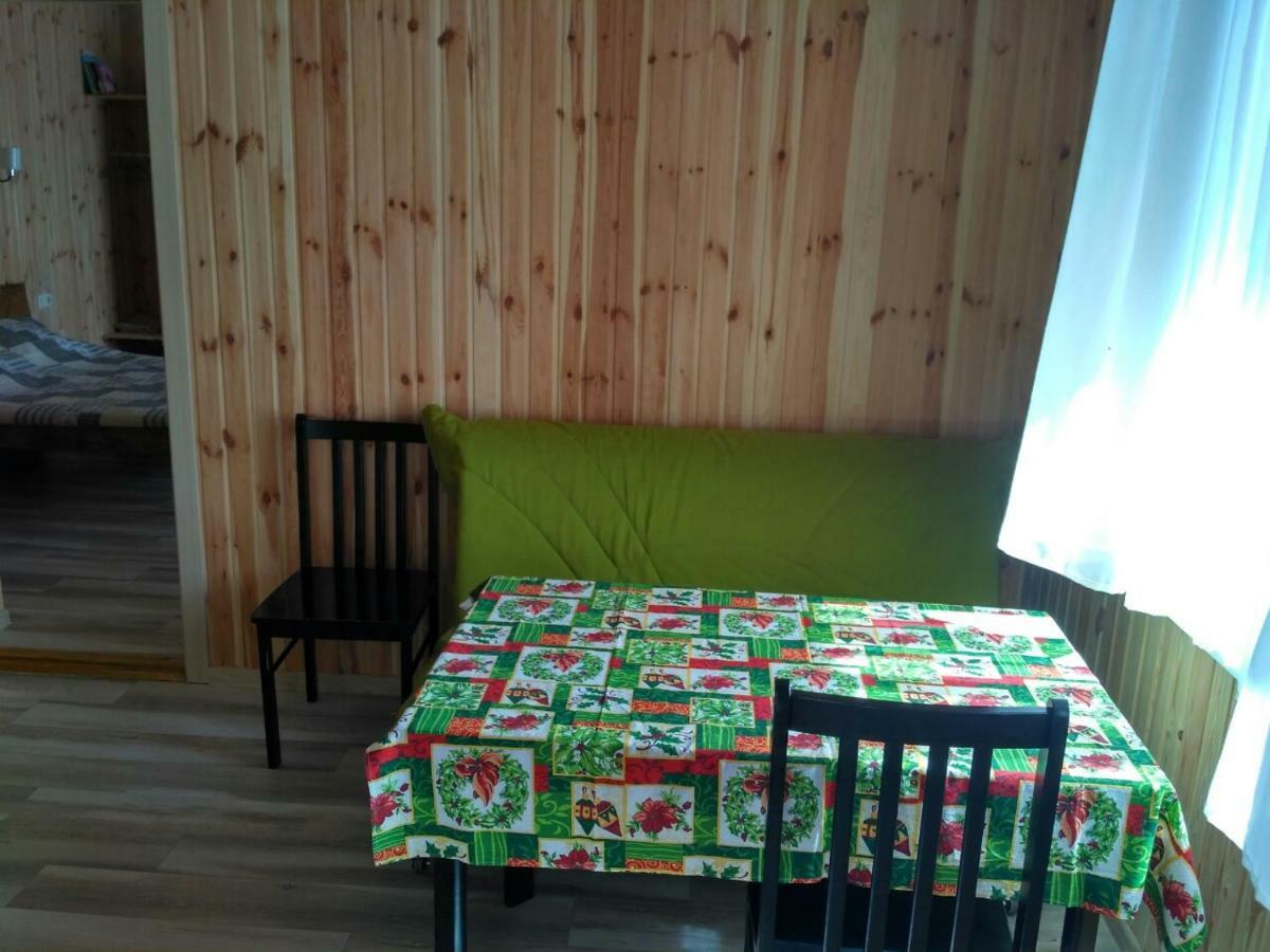 切尔诺莫斯克 Eco House酒店 外观 照片